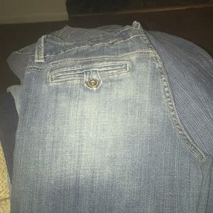 American Eagle Jeans ~great condition. Size 4